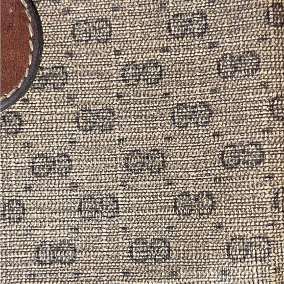 Vintage, 70s Gucci Micro GG monogram canvas pouch - Picture 11 of 12